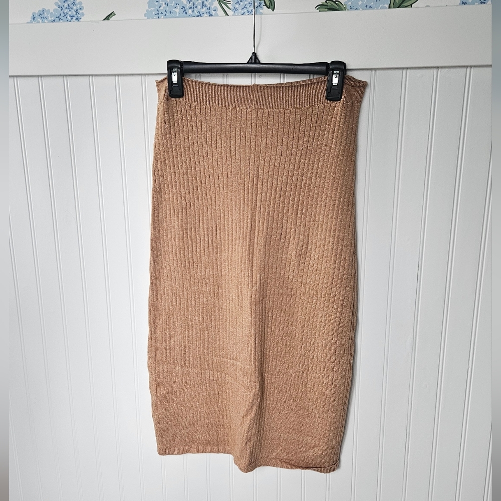 Tan Ribbed Knit Skirt